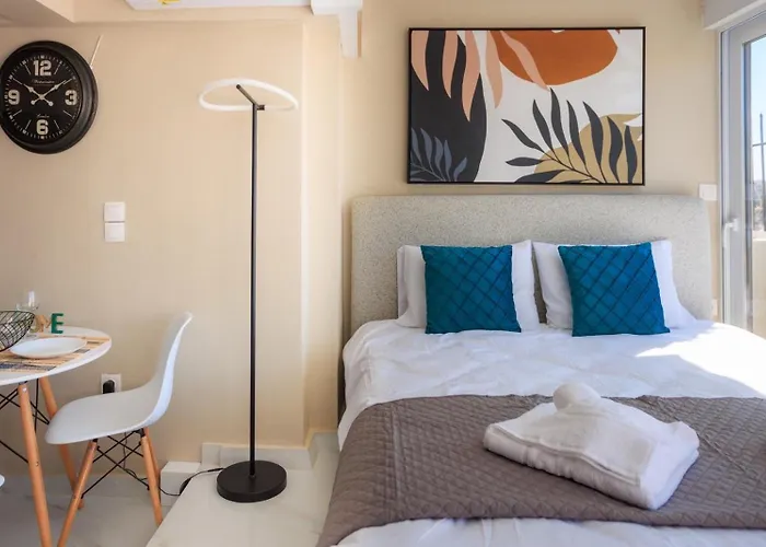 Aiolos New Smyrni View Loft Suite